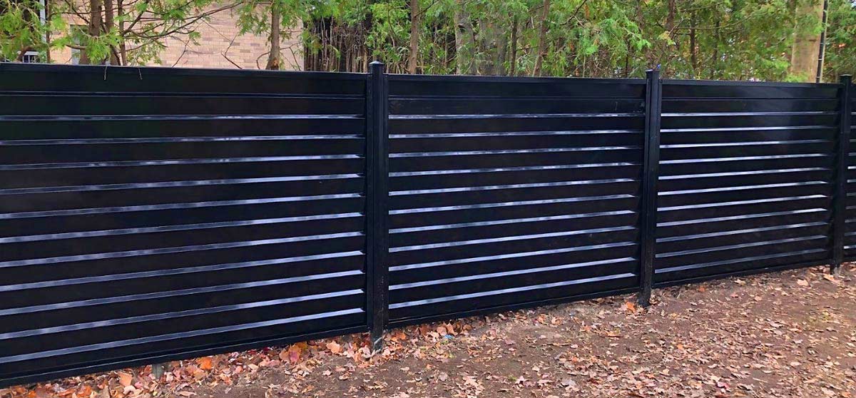 Privacy fence