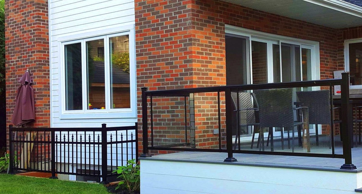 Aluminum railing